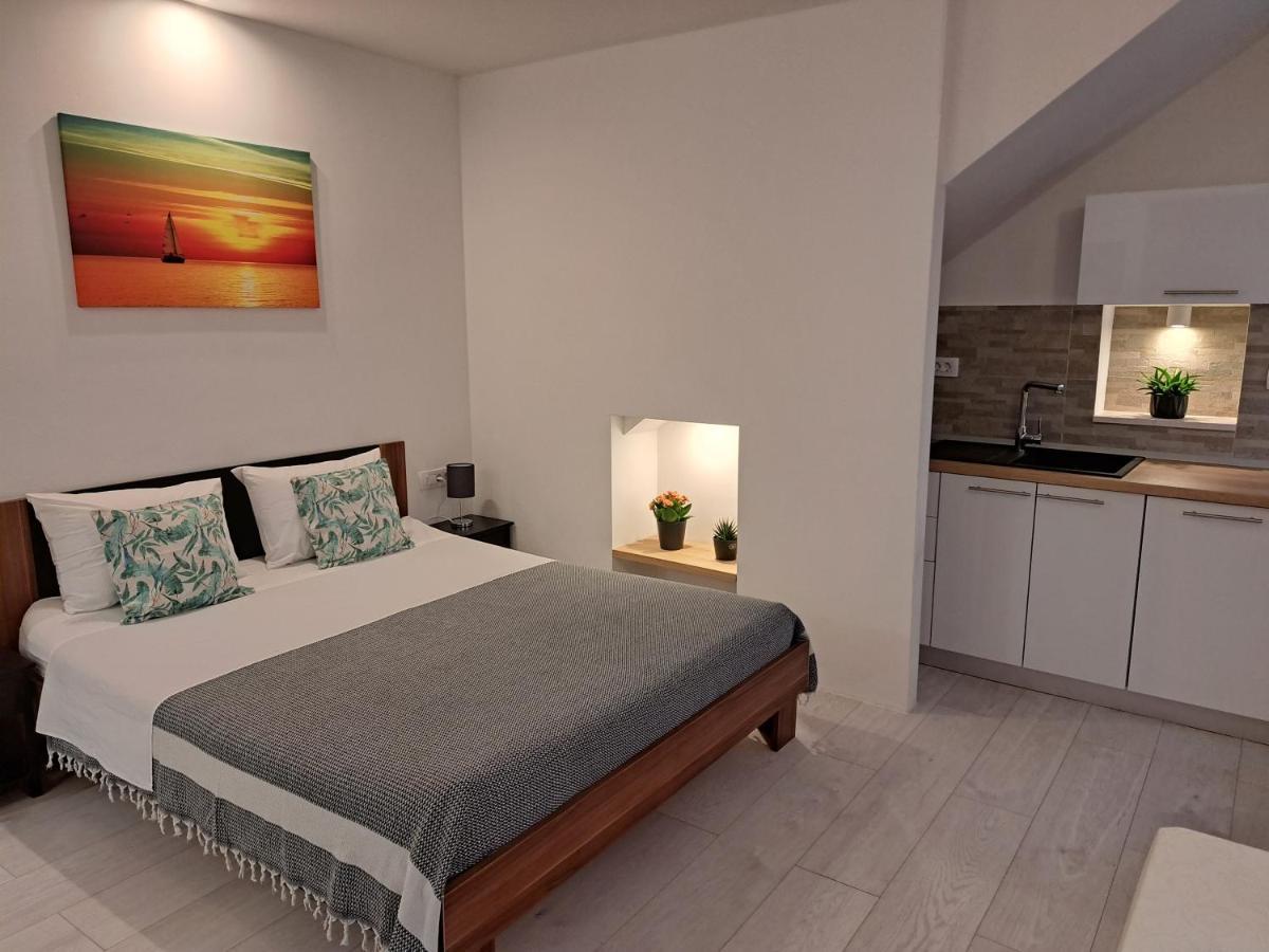 Luciana Apartment *